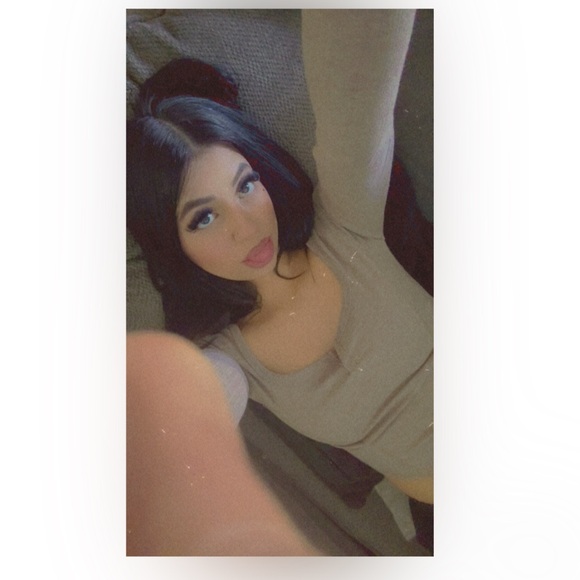 Meet the Posher Other - Meet your Posher, Sabrina